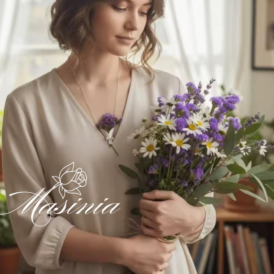 Real Flower Pendant Necklace – Wear a Fresh Flower Close to Your Heart | Romantic Gift for Her