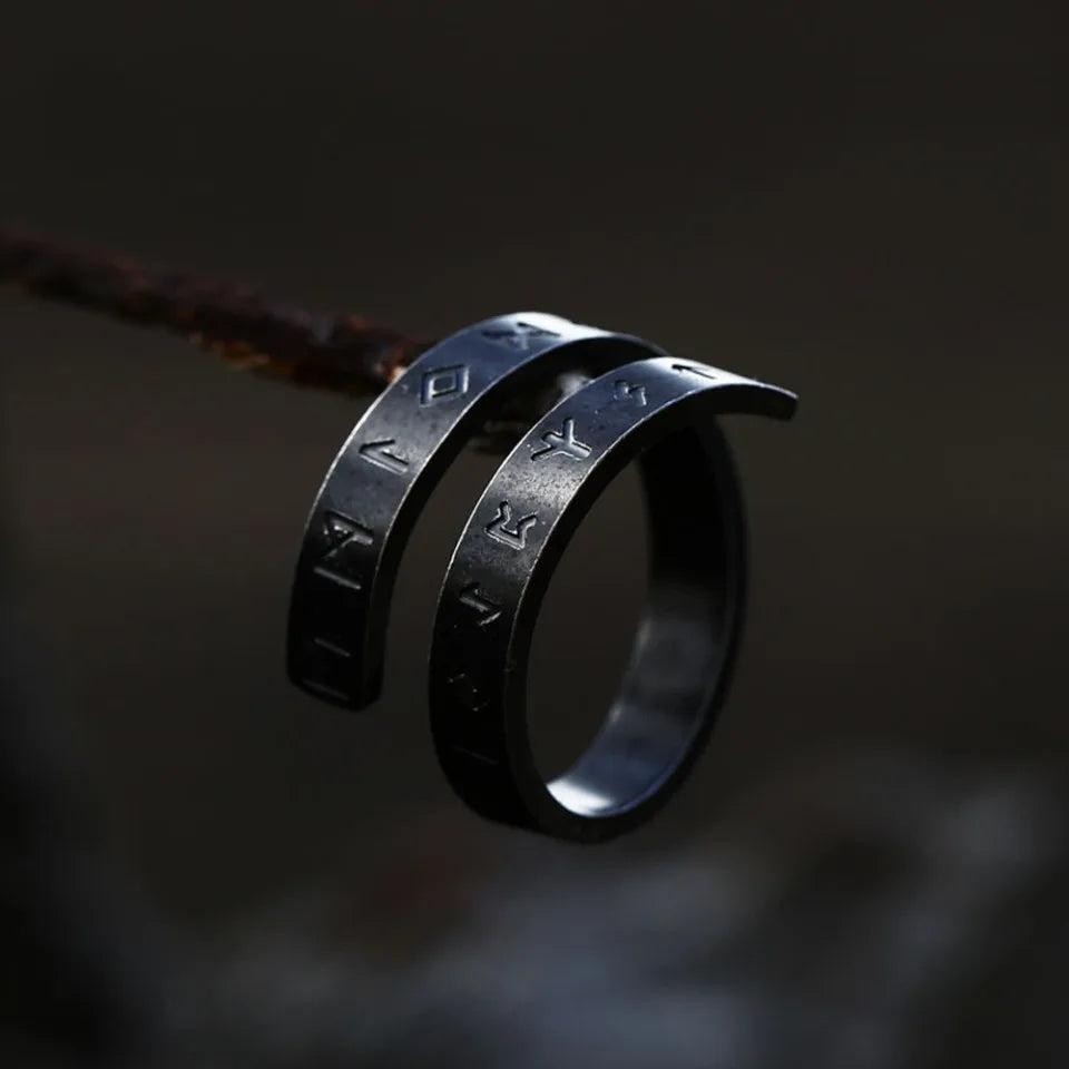 1️⃣ Viking Rune Ring Stainless Steel Nordic Adjustable Biker Ring Men Women