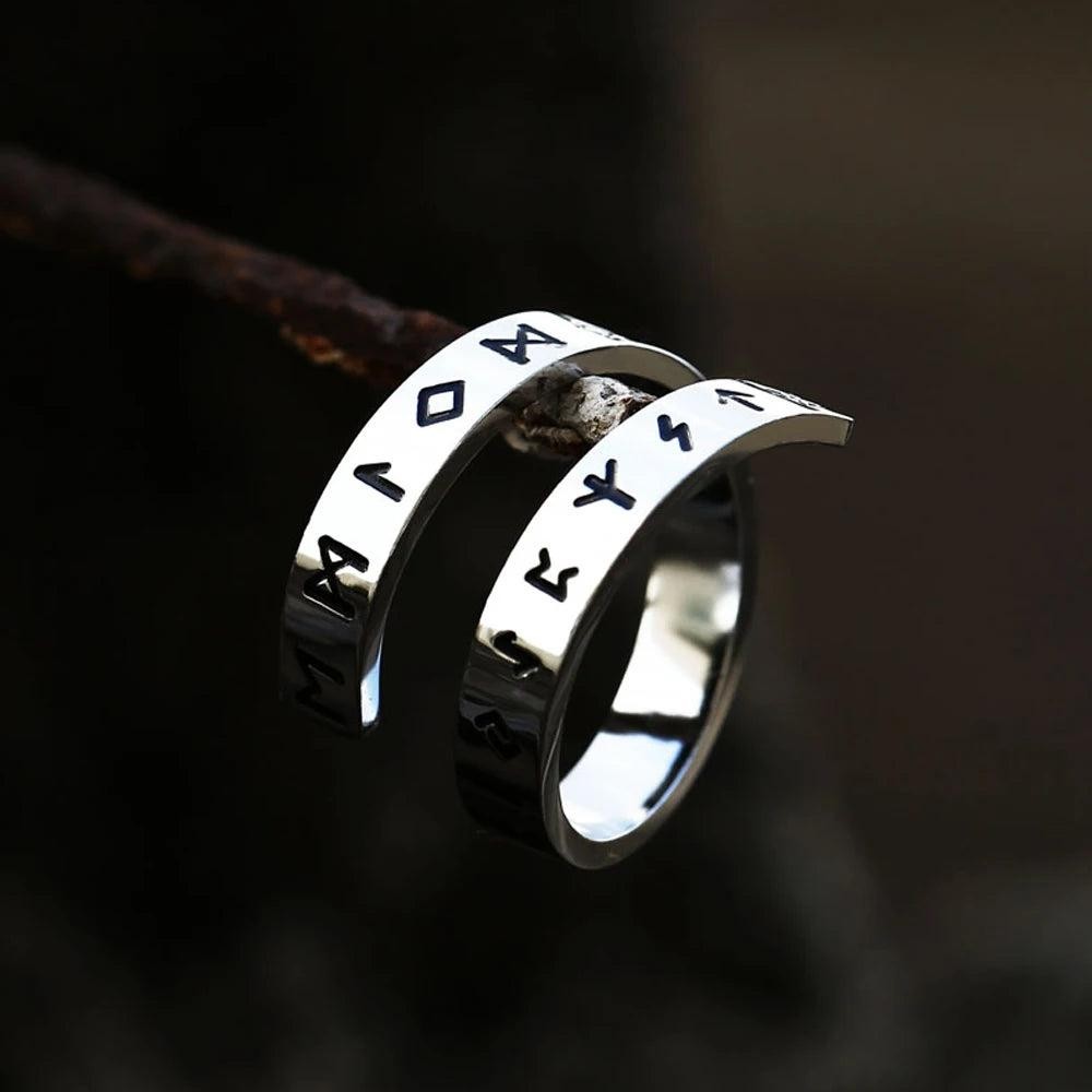 1️⃣ Viking Rune Ring Stainless Steel Nordic Adjustable Biker Ring Men Women