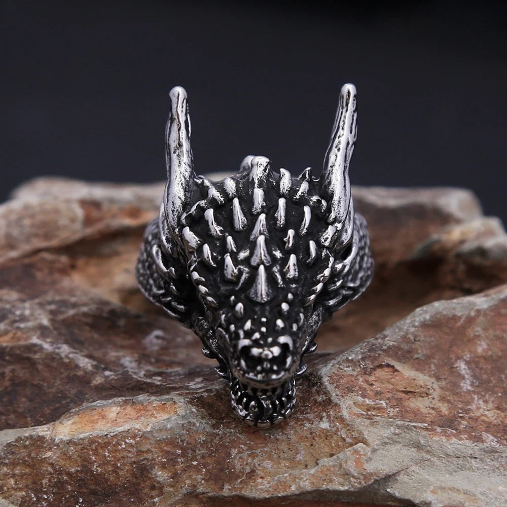 1️⃣ Viking Dragon Head Ring Stainless Steel Nordic Biker Amulet Ring Men