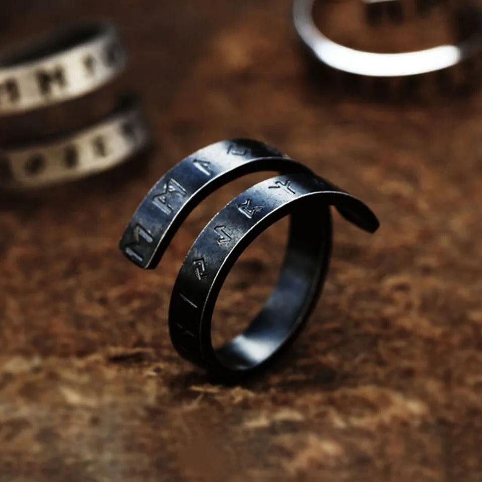 1️⃣ Viking Rune Ring Stainless Steel Nordic Adjustable Biker Ring Men Women