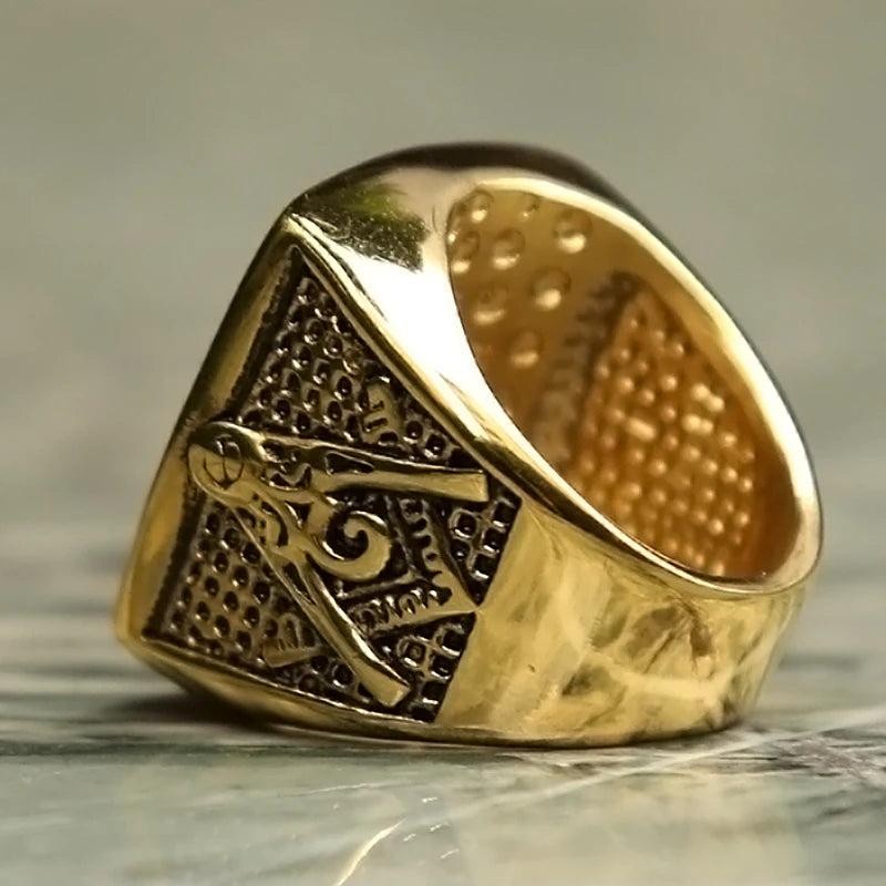 1️⃣ All Seeing Eye Ring Masonic Stainless Steel Crystal Gold Gothic Ring for Men