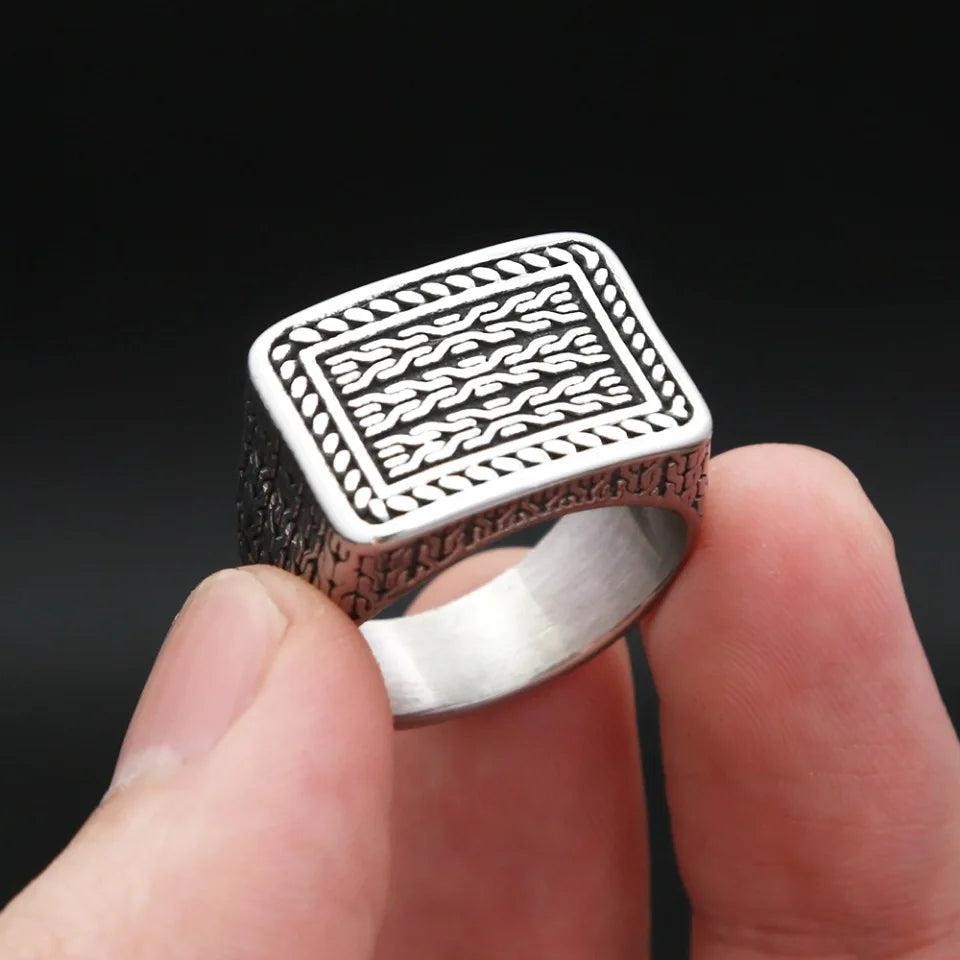 Vintage Patterned Ring 316L Stainless Steel – Hip Hop Biker Ring for Men Women