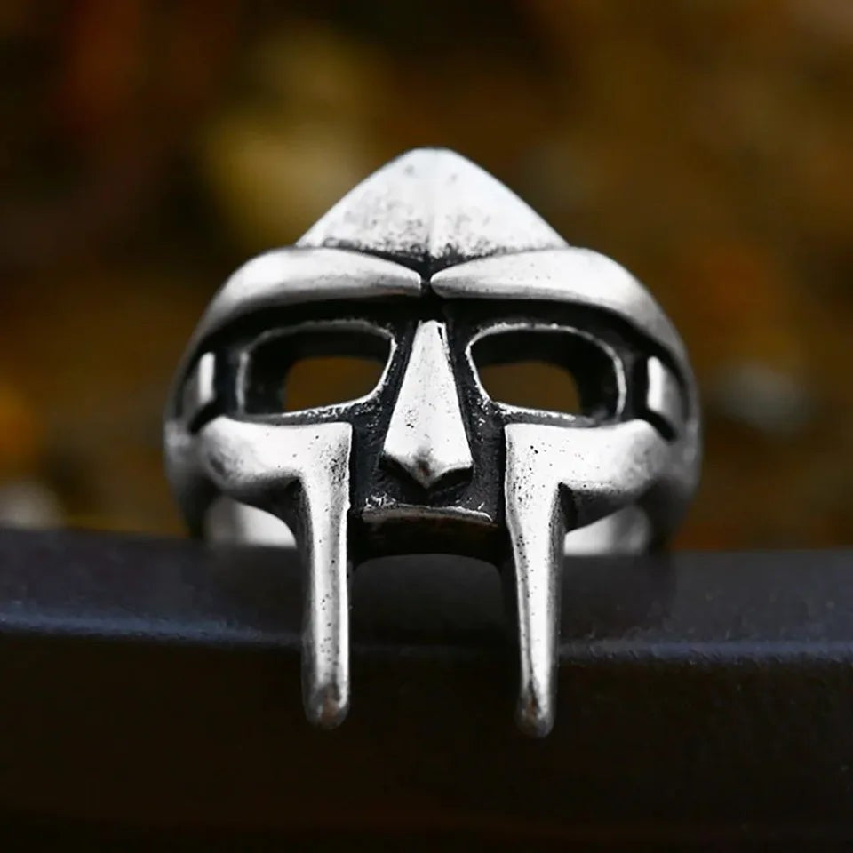 Vintage Gladiator Mask Ring 316L Stainless Steel – Roman Warrior Amulet Ring