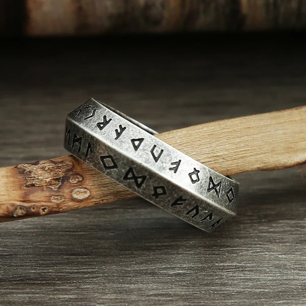 Vintage Nordic Rune Viking Amulet Ring Black Steel Stainless Steel Biker Jewelry
