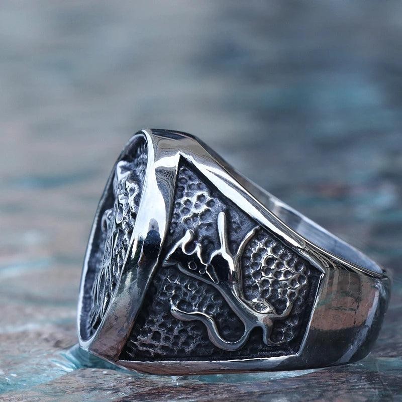 1️⃣ Viking Wolf Ring Stainless Steel Nordic Biker Animal Ring for Men