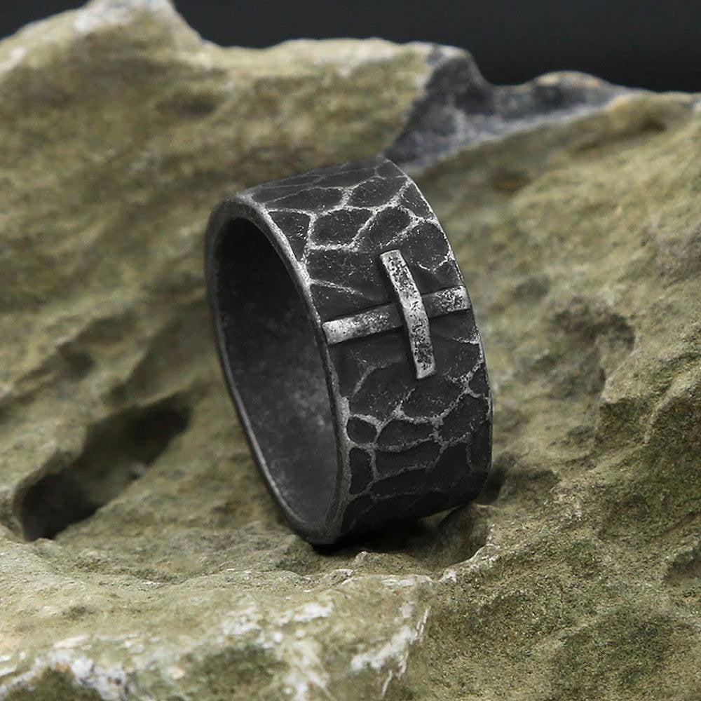 1️⃣ Stainless Steel Cross Ring Punk Biker Amulet Ring for Men Women