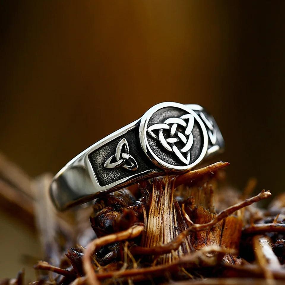Stainless Steel Valknut Ring | Vintage Viking Nordic Amulet Ring for Men Women