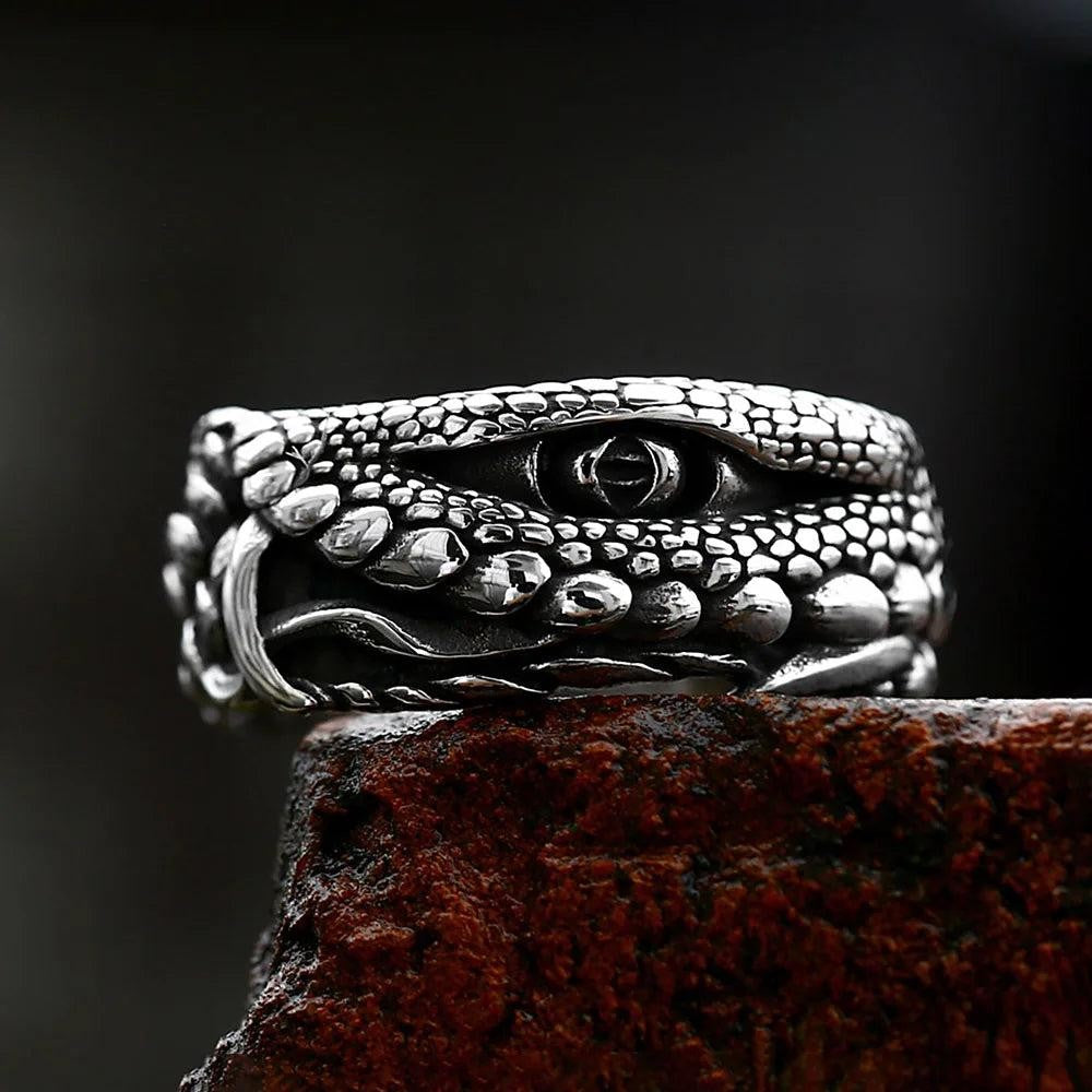 2️⃣ Creative Pattern Ring Stainless Steel Punk Fashion Ring Men Women