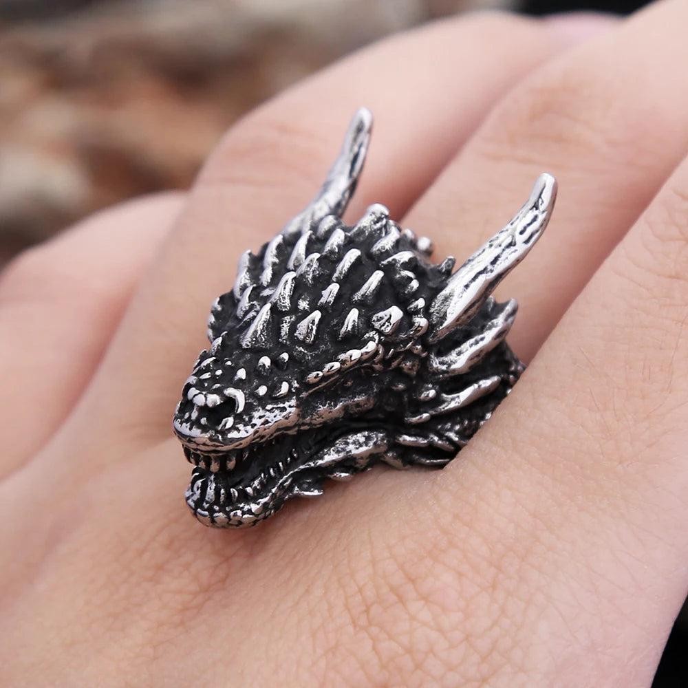 1️⃣ Viking Dragon Head Ring Stainless Steel Nordic Biker Amulet Ring Men