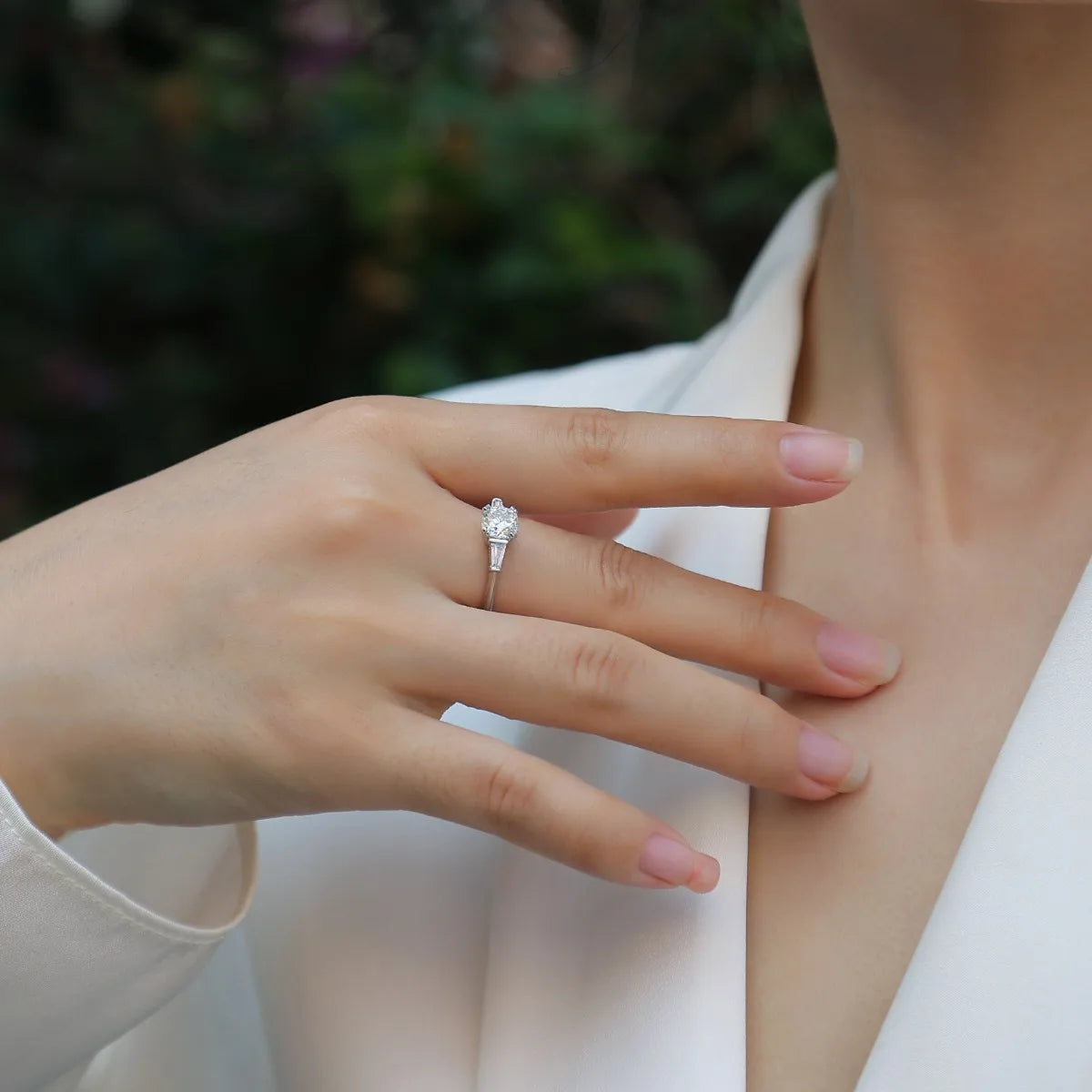 Women’s Moissanite Engagement Ring 925 Sterling Silver Minimalist Jewelry
