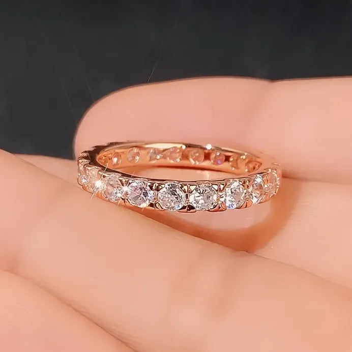 Elegant Geometric Round Band Ring for Women Brass Cubic Zirconia Jewelry