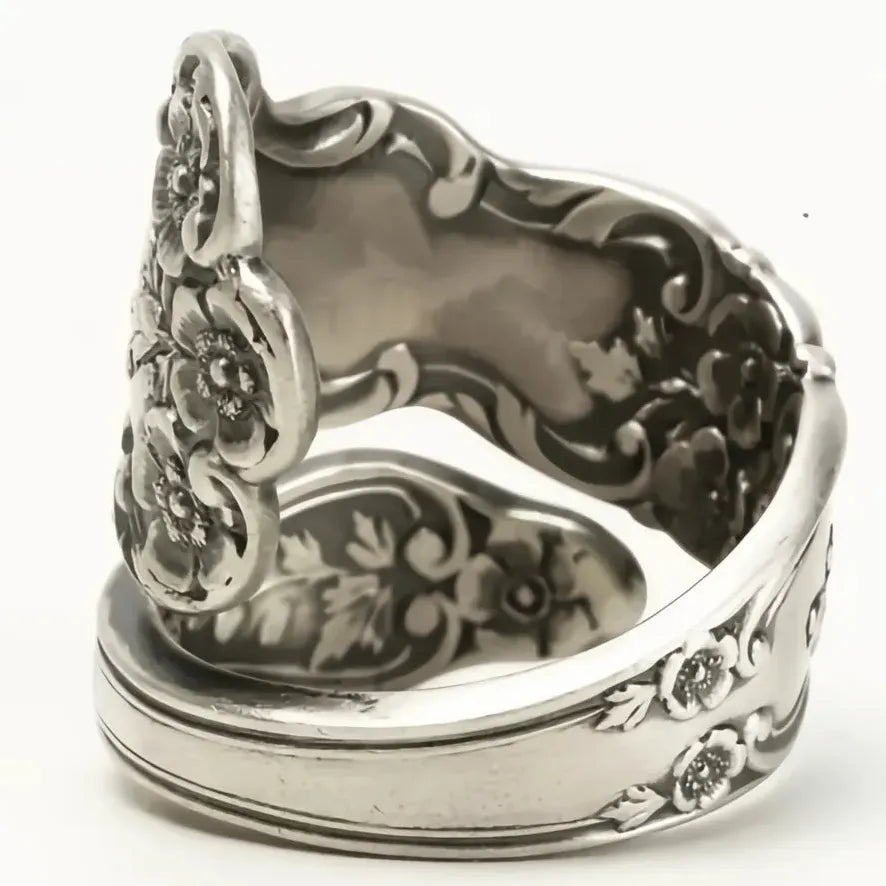 Vintage Zinc Alloy Women's Geometric Engraved Flower Midi Ring Retro Jewelry