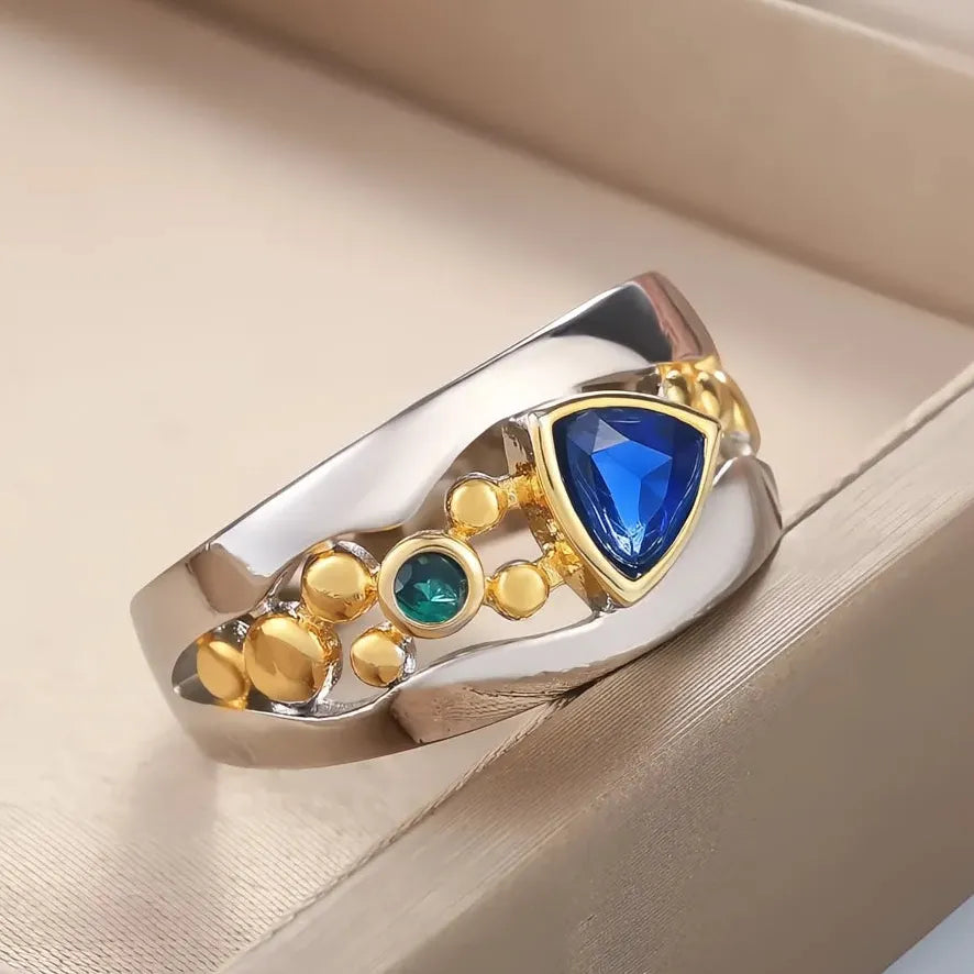 Women’s Fashion Triangular Green Stone Ring Brass Cubic Zirconia Anniversary Gift