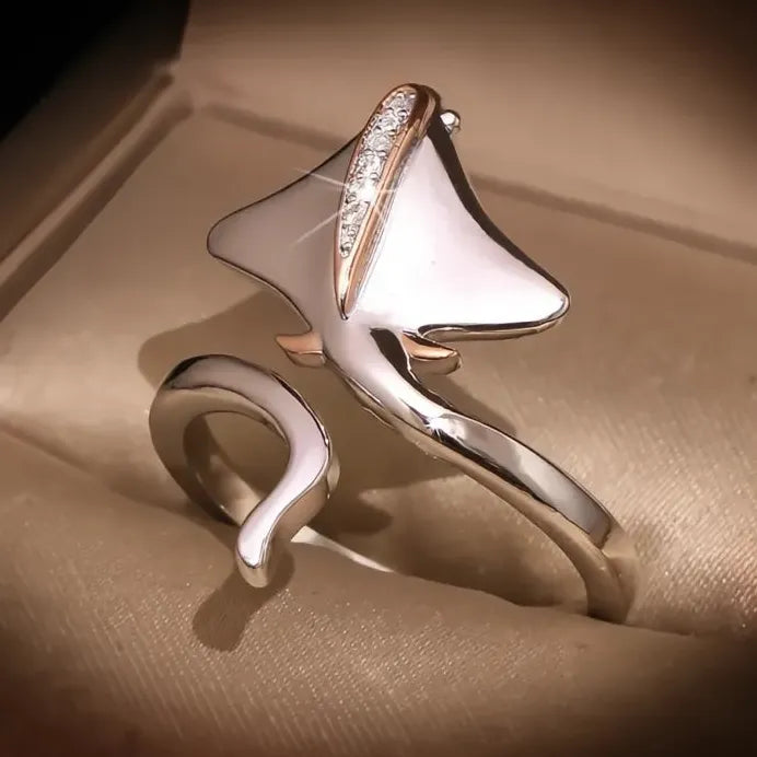 Adjustable Ocean Fish Ring with Geometric Design for Women – Gift Idea