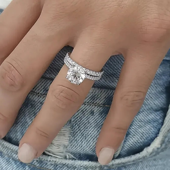 Trendy Women’s 2pcs Bridal Set Rings Cubic Zirconia Silver Brass Wedding Engagement Jewelry