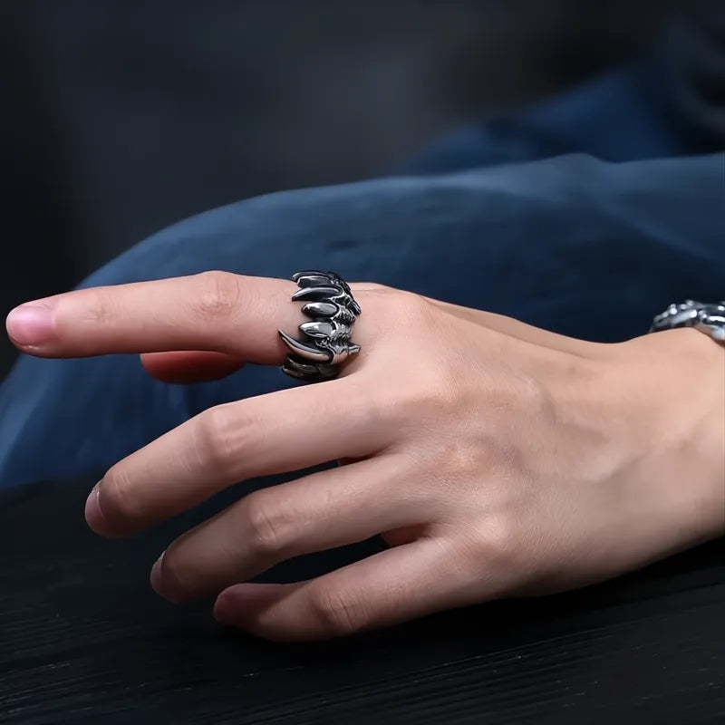 Unique Beast Teeth Ring Men 316L Stainless Steel Punk Gothic Biker Devil Jewelry Gift