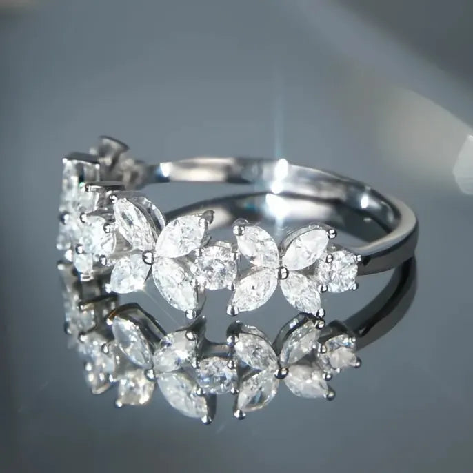 Romantic Flower Design Bridal Wedding Ring with AAA White Cubic Zirconia for Women Luxury Fashion Jewelry