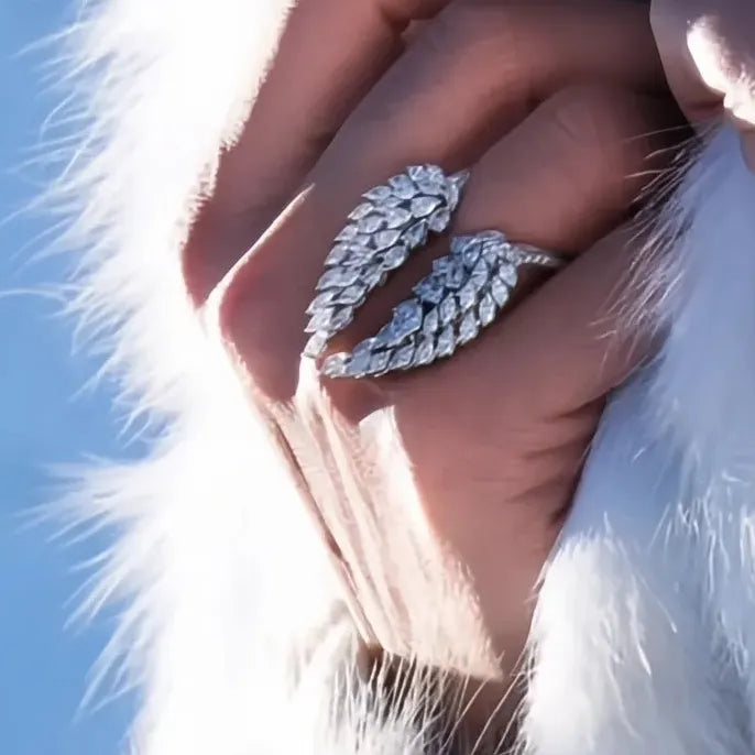 Bling Bling Wing Feather Adjustable Ring for Women Party Fashion Jewelry Cubic Zirconia Brass