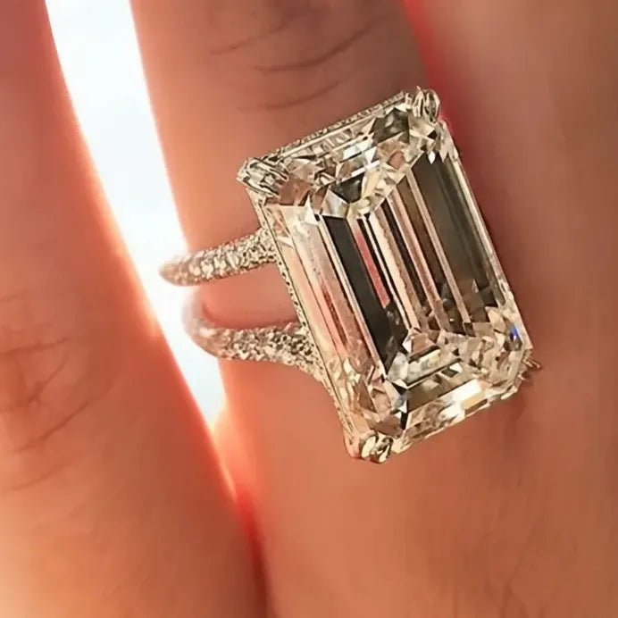 Elegant Luxury Geometric Cubic Zirconia Wedding Ring for Women