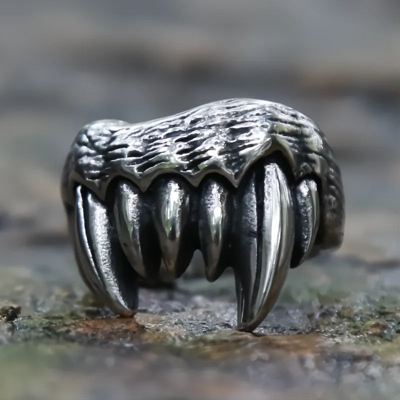Unique Beast Teeth Ring Men 316L Stainless Steel Punk Gothic Biker Devil Jewelry Gift