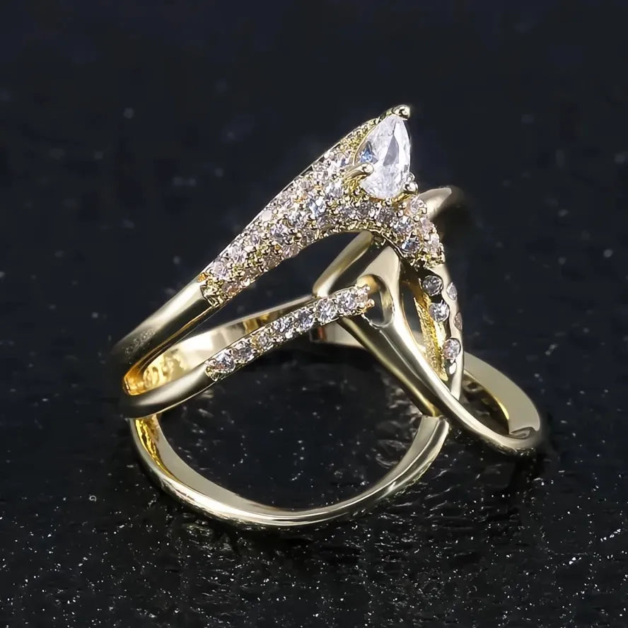 Luxury Irregular Magical Witch Ring Women’s Brass Pave Setting Cubic Zirconia Jewelry