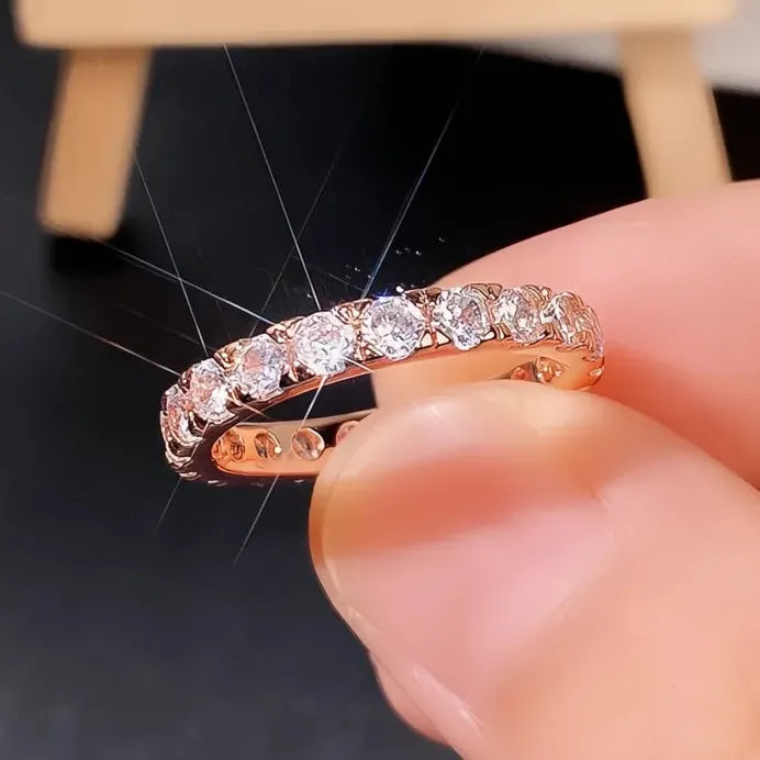 Elegant Geometric Round Band Ring for Women Brass Cubic Zirconia Jewelry