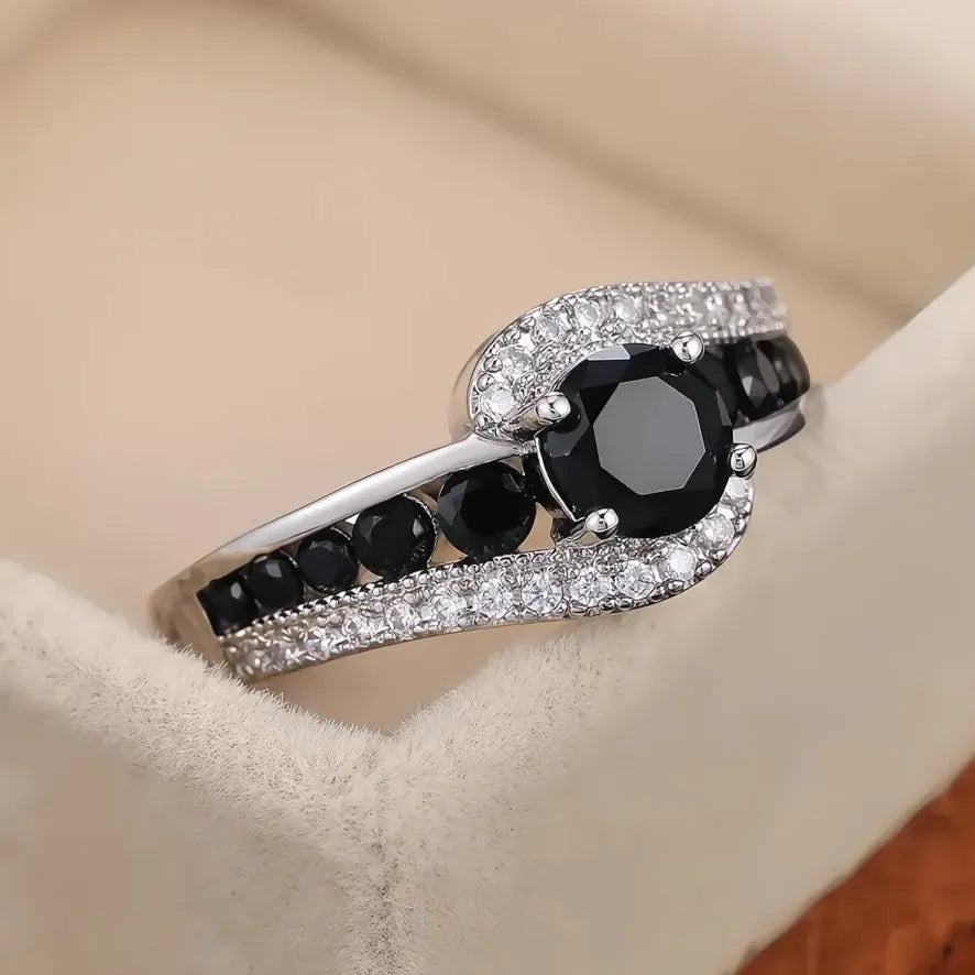 Black Stone Women Wedding Ring Dazzling Crystal Zircon Brass Delicate Classic Jewelry Gift