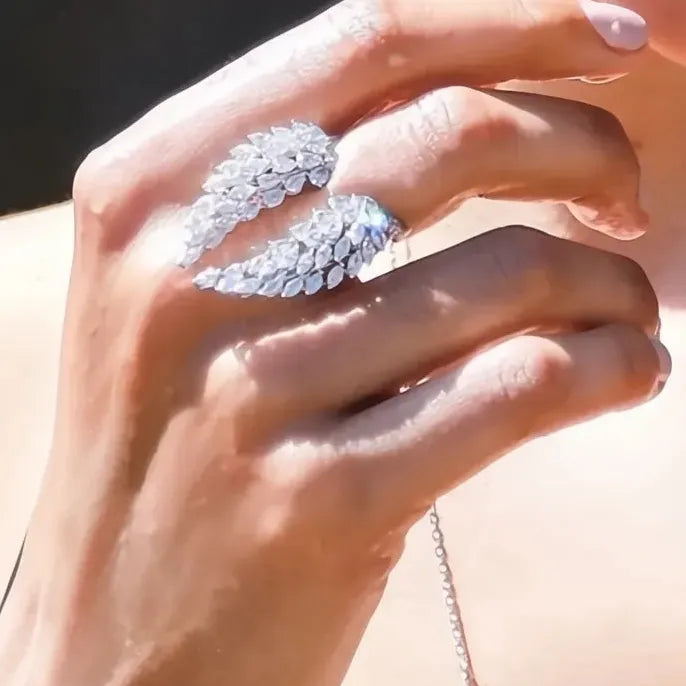 Bling Bling Wing Feather Adjustable Ring for Women Party Fashion Jewelry Cubic Zirconia Brass