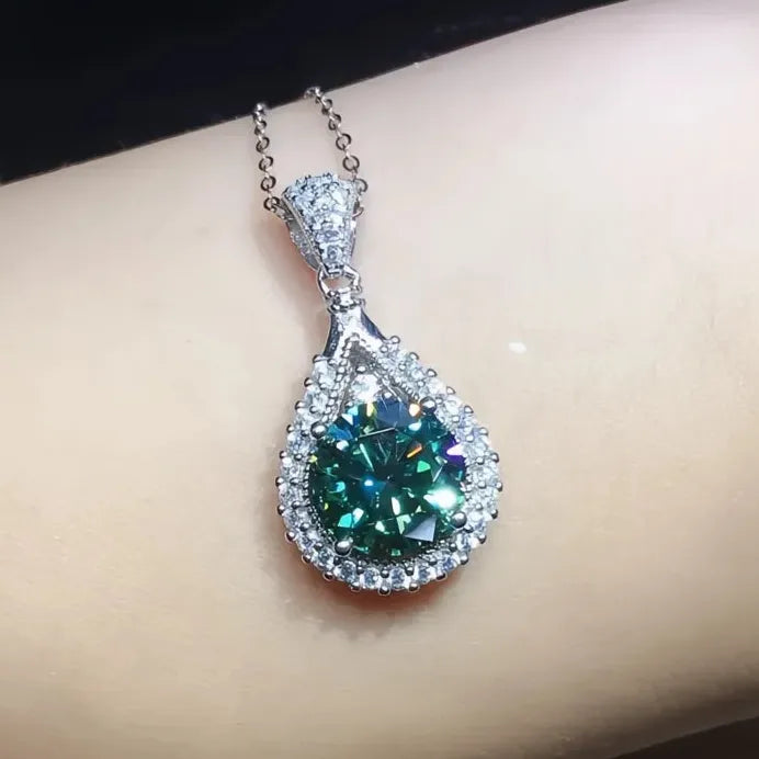 Geometric Green Cubic Zirconia Pendant Necklace for Women’s Wedding Jewelry