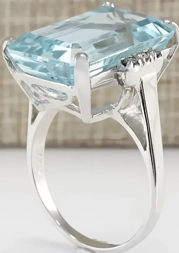 Hyperbole Women Cocktail Ring Sky Blue Cubic Zirconia Prong Setting Party Jewelry Gift