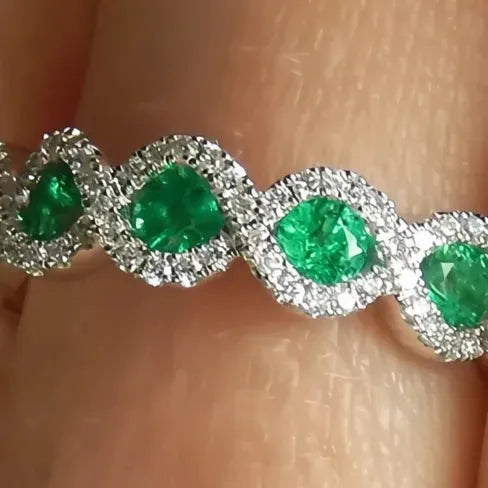 Neo-Gothic Women’s Infinity Ring Band Brass with Green Red CZ Stones Fashion Jewelry