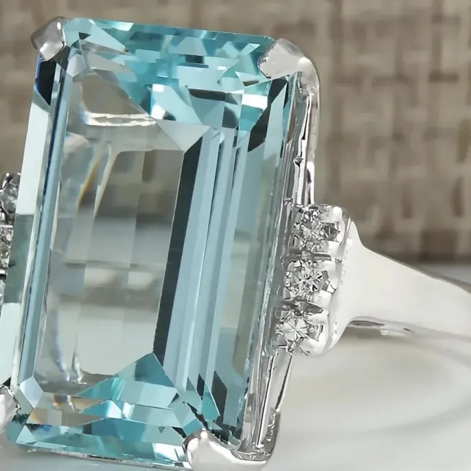 Hyperbole Women Cocktail Ring with Large Sky Blue Cubic Zirconia Prong Setting Valentine's Gift for Wife