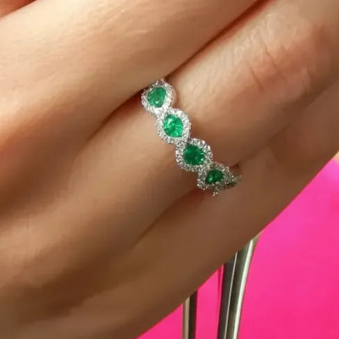 Neo-Gothic Women’s Infinity Ring Band Brass with Green Red CZ Stones Fashion Jewelry