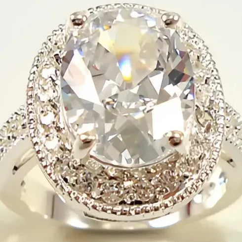 Noble Heart Cubic Zirconia Brass Ring for Women Wedding Jewelry