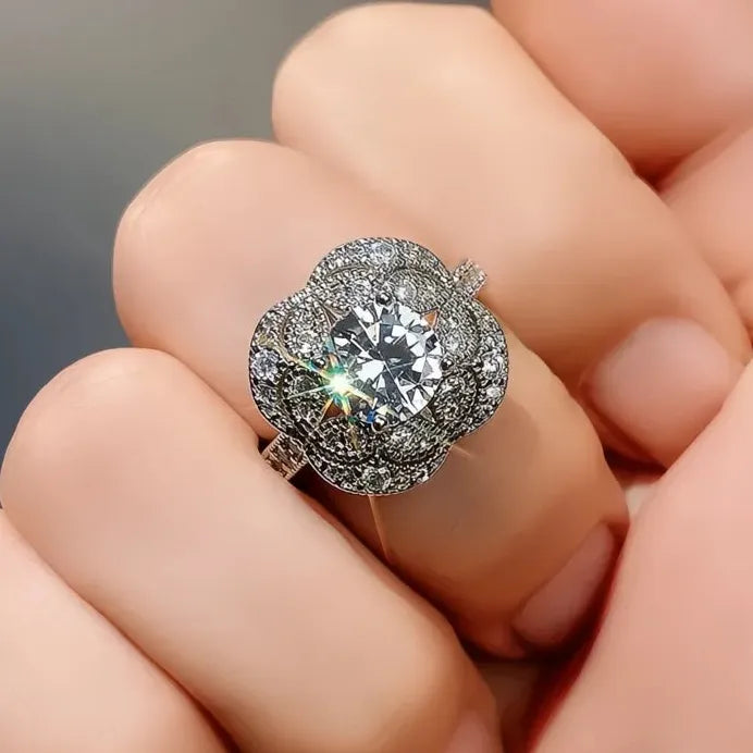 Elegant Geometric White Cubic Zirconia Wedding Ring for Women Silver Tone