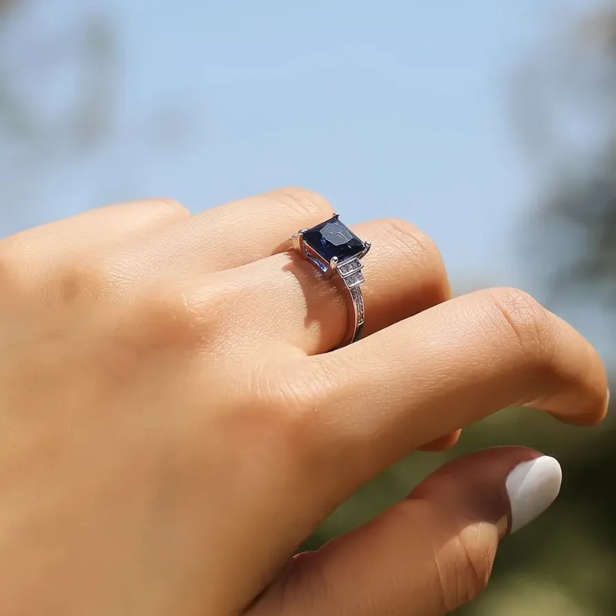 Vintage Blue Square Cut Zircon Women's Wedding Ring with Four Claw Design