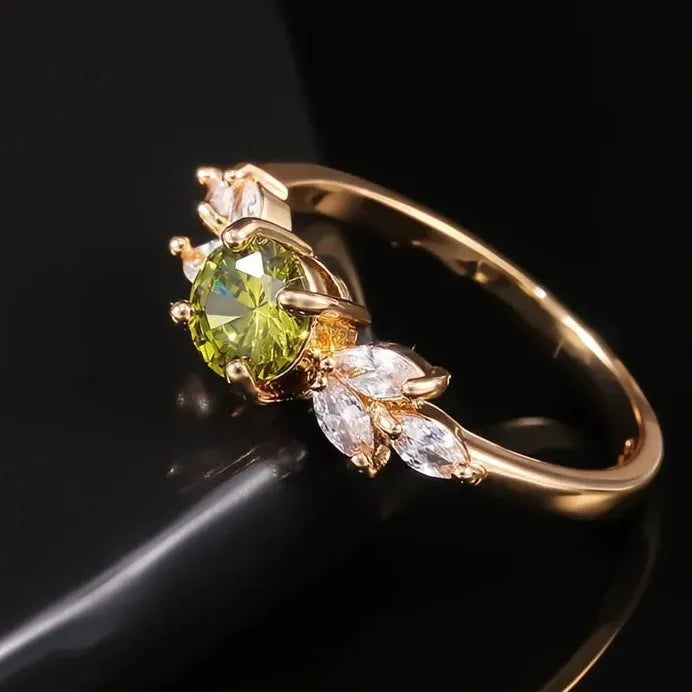 Delicate Women’s Gold Wedding Ring Olive Green Round Zircon Leaf Gift