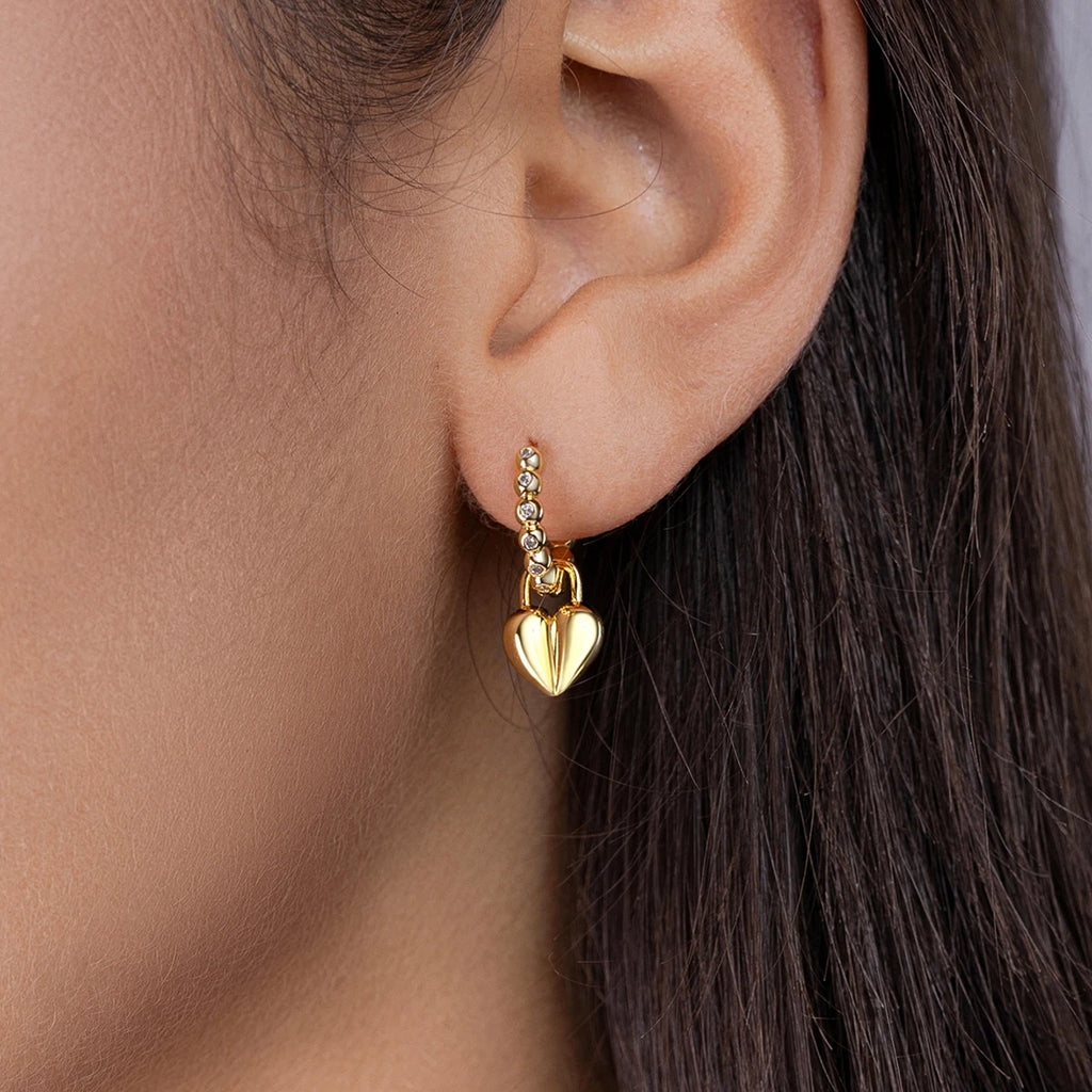 Heart Shaped Hoop Earrings 18K Gold Plated S925 Silver Moissanite Dangle Jewelry