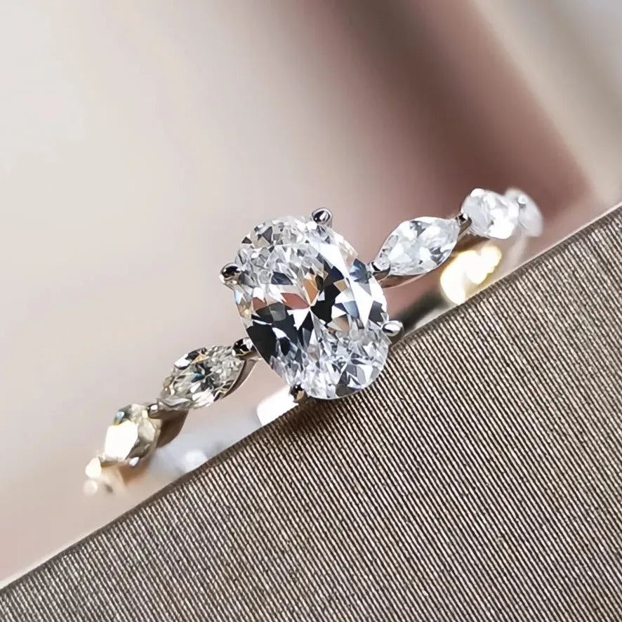 Dainty Women Engagement Ring AAA Cubic Zirconia Silver Color Delicate Proposal Wedding Jewelry