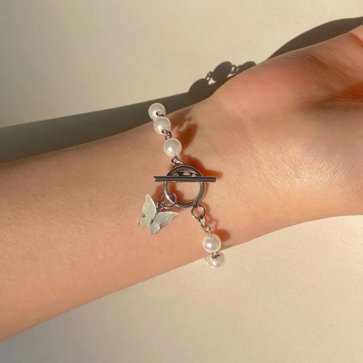 Butterfly Pearl Pendant Cuff Bracelet for Women Luxury Anniversary Gift Jewelry