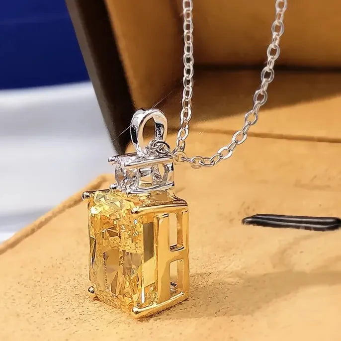 Gorgeous Yellow Square Cubic Zirconia Pendant Necklace for Women Delicate Engagement Jewelry Gift