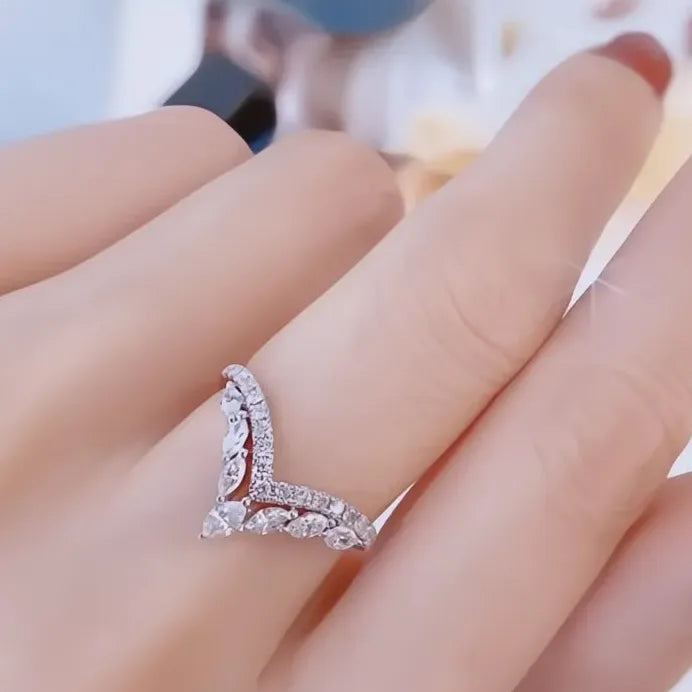 Women’s V-Shaped Bridal Wedding Ring with Geometric CZ Crystal Design