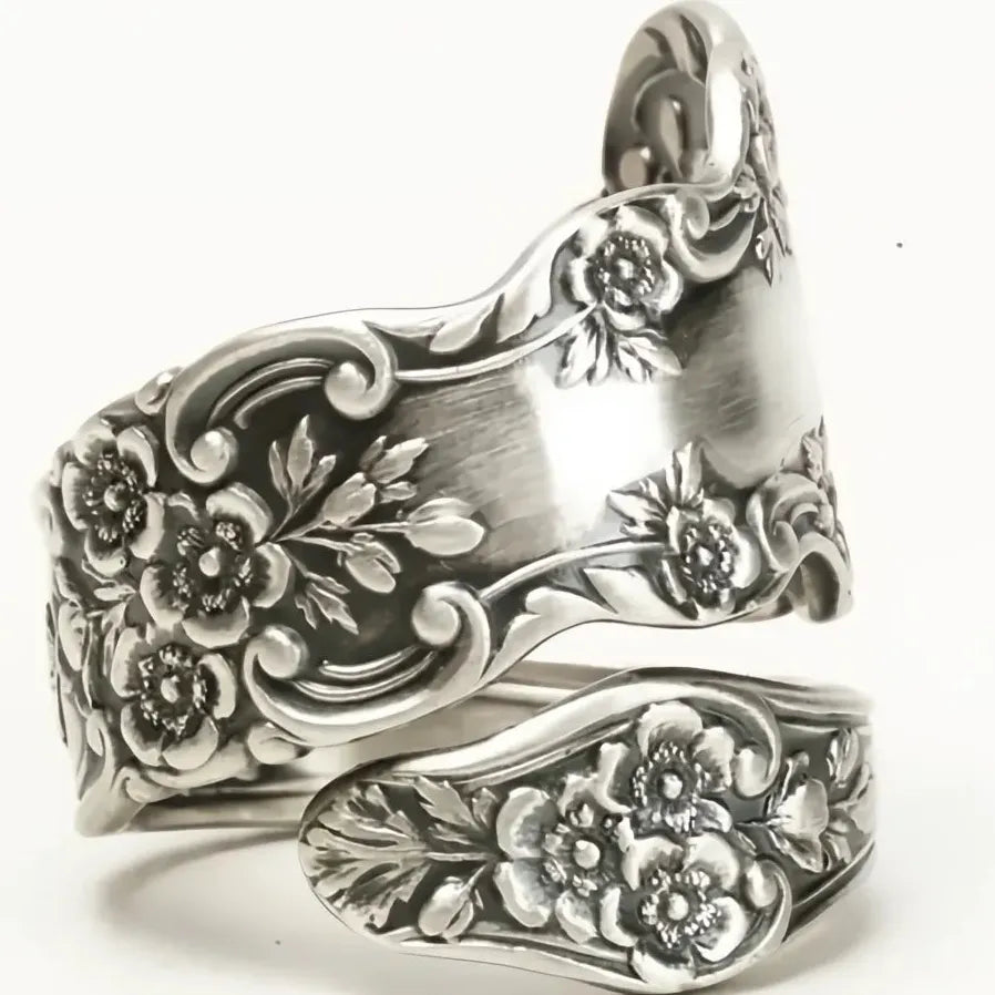 Vintage Zinc Alloy Women's Midi Ring Engraved Flower Pattern Retro Jewelry