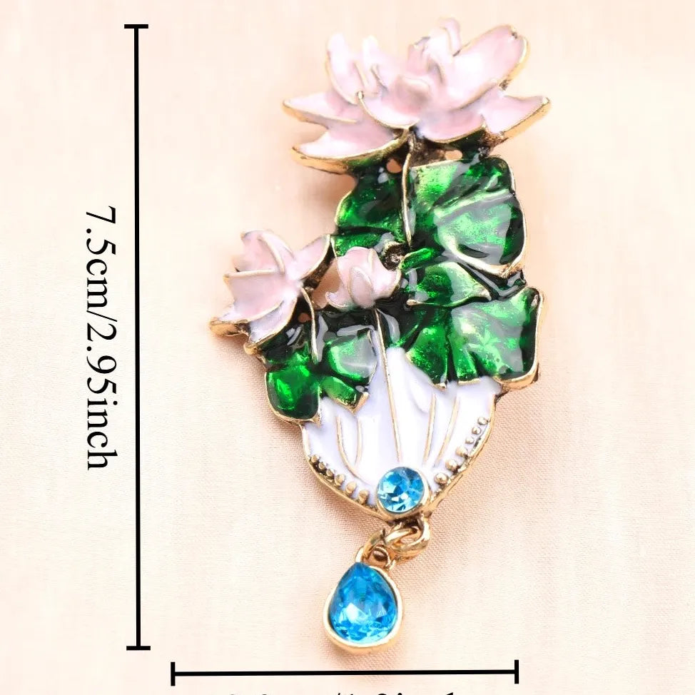 Luxury Chinese-Style Lotus Leaf Brooch for Women Elegant Gift Accessory