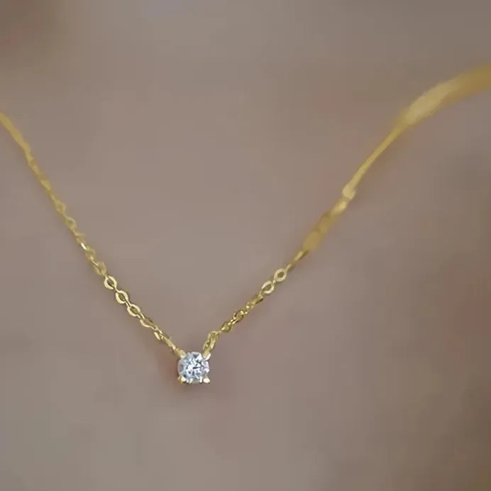Elegant Women’s Minimalist Gold Cubic Zirconia Pendant Necklace Jewelry