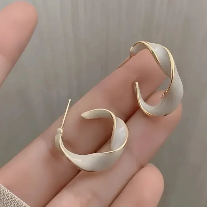 Charming Women’s Gold Geometric Twisty Hoop Earrings Fashion Jewelry