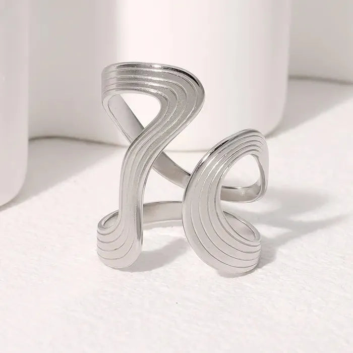 Adjustable Stainless Steel Gold Wave Ring for Women Men Geometric Jewelry