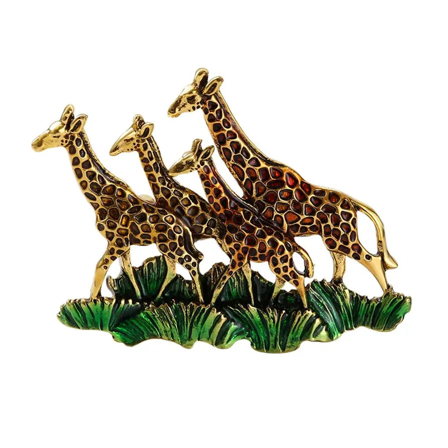 Luxury Giraffe Brooch for Men and Women Classic Gift Accessory