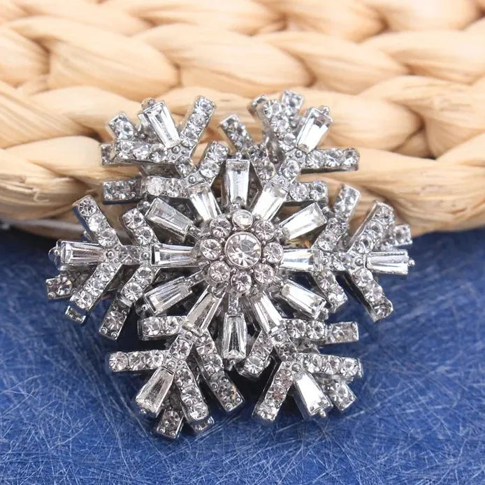 Double Turn Snowflake Brooch Pin with 6 Color Rhinestones for Women
